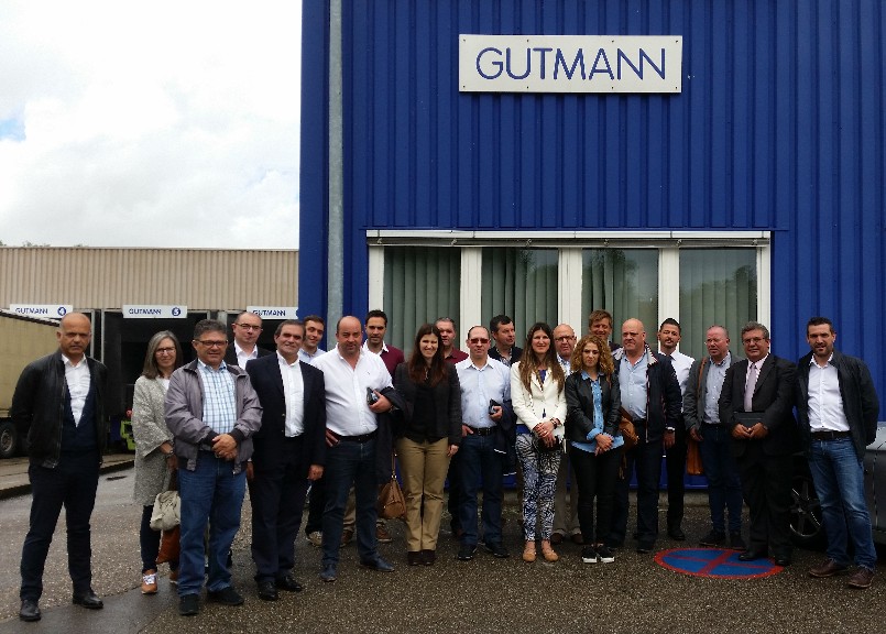 Um grupo de clientes visita as fábricas da GUTMANN e da BLANCO